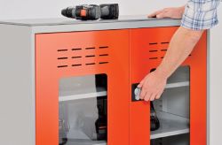 Akku-Ladeschrank klein